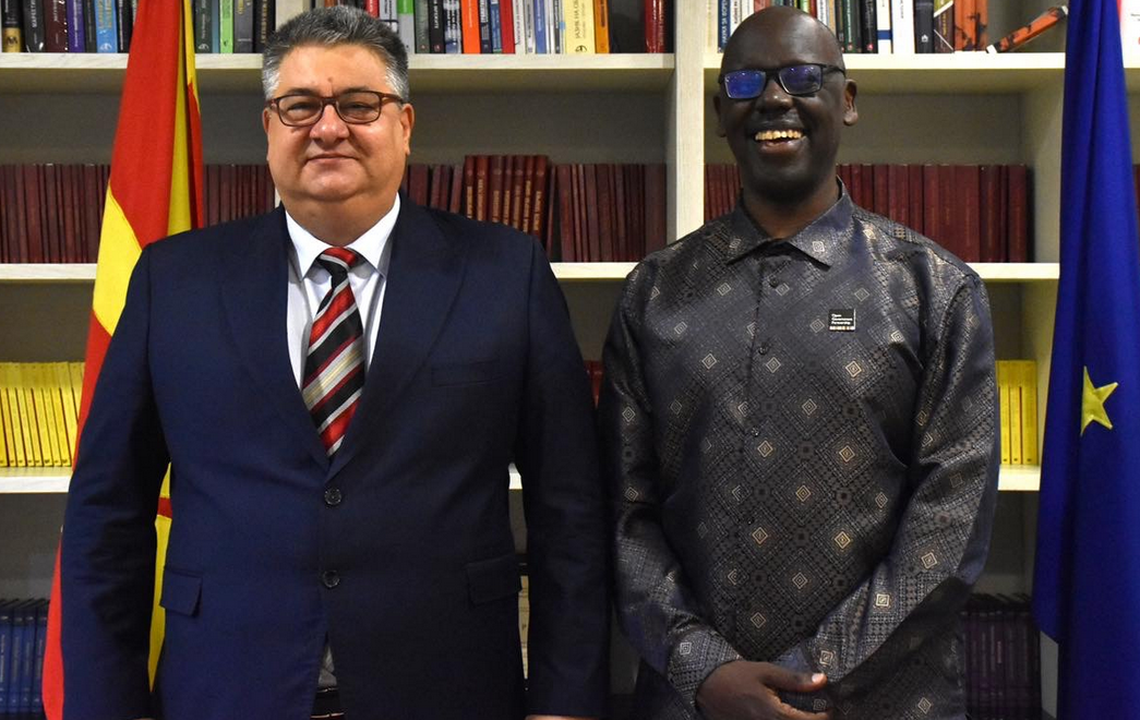 Средба Минчев–Ејакуза: Отворена власт и квалитетна администрација за подобри услуги кон граѓаните